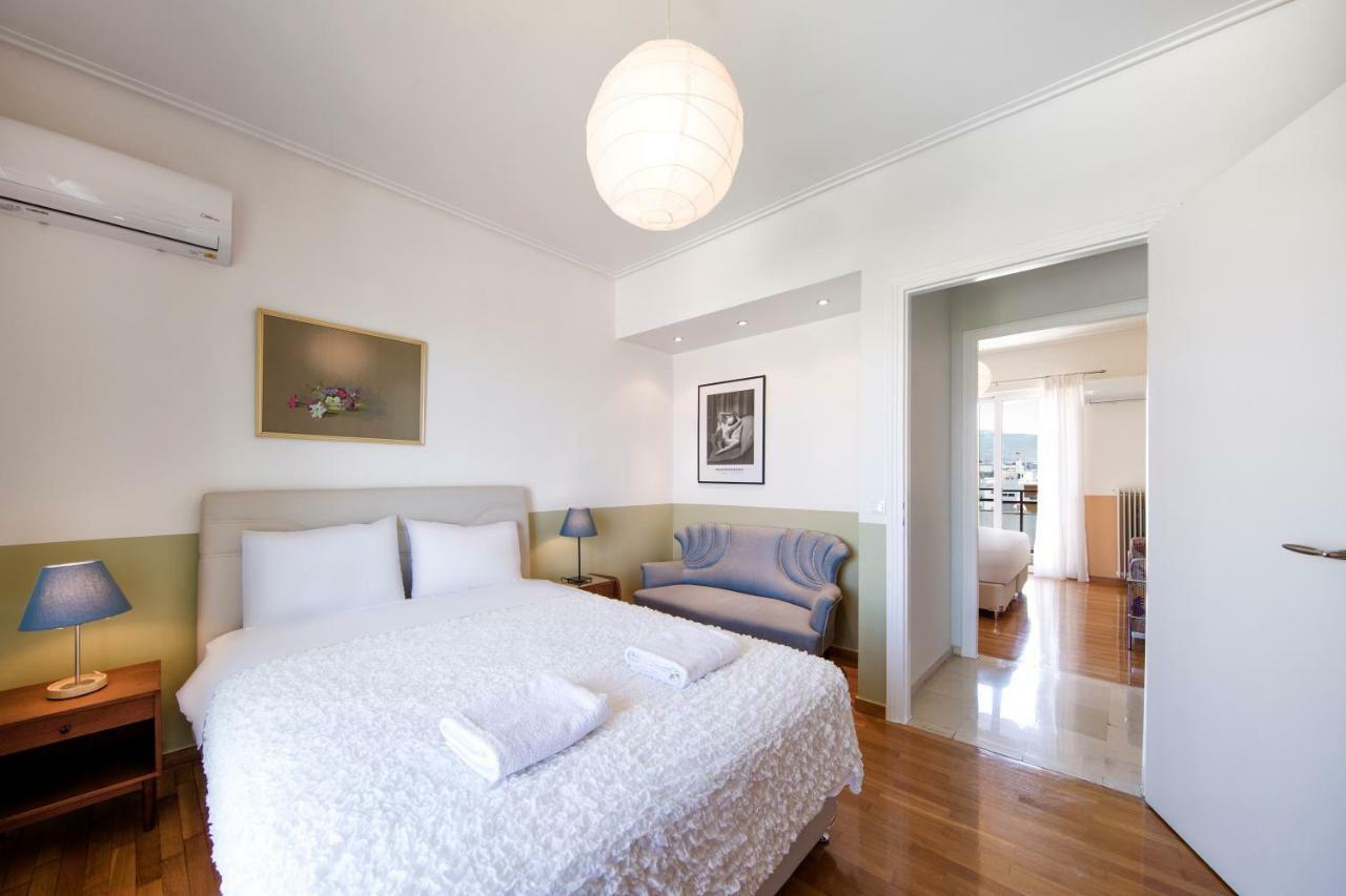 Walking In Alimos Apartment. เอเธนส์ ภายนอก รูปภาพ